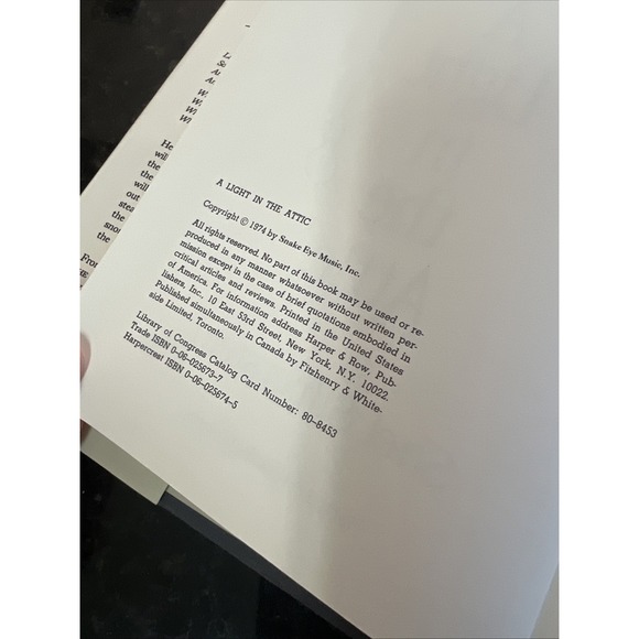 A Light in the Attic Very Rare 1974 HC Snake Eye Music by Shel‎ Silverstein - Picture 7 of 10